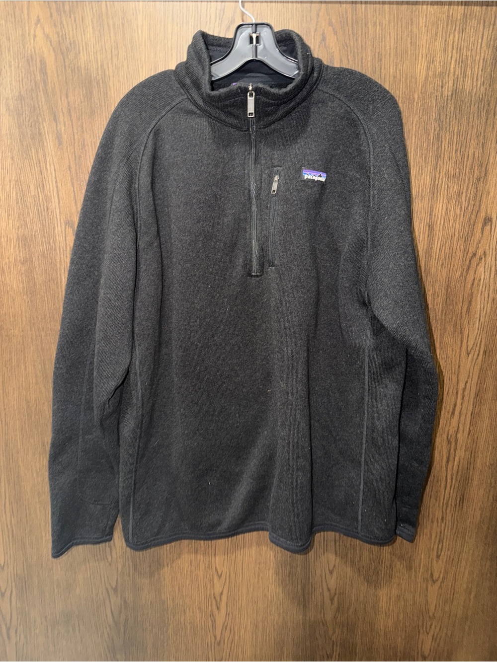 Patagonia Men's Black Quarter-Zip Fleece Sweater